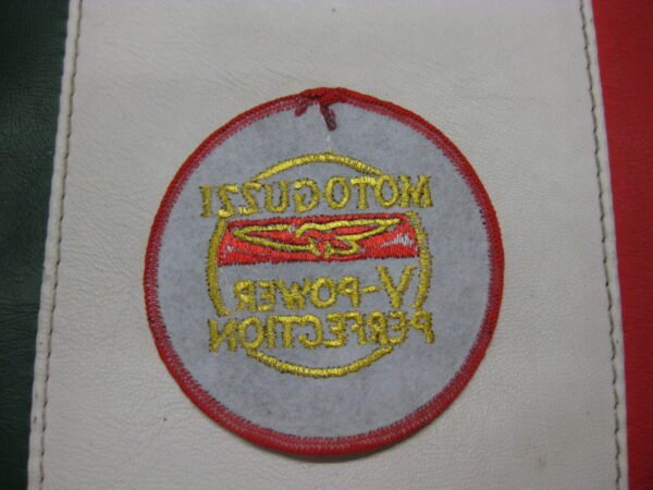 Moto Guzzi Cloth Badge/Sew-On Patch (round)